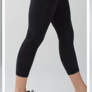 Black Lululemon Pace Rival Crop *22" Zip